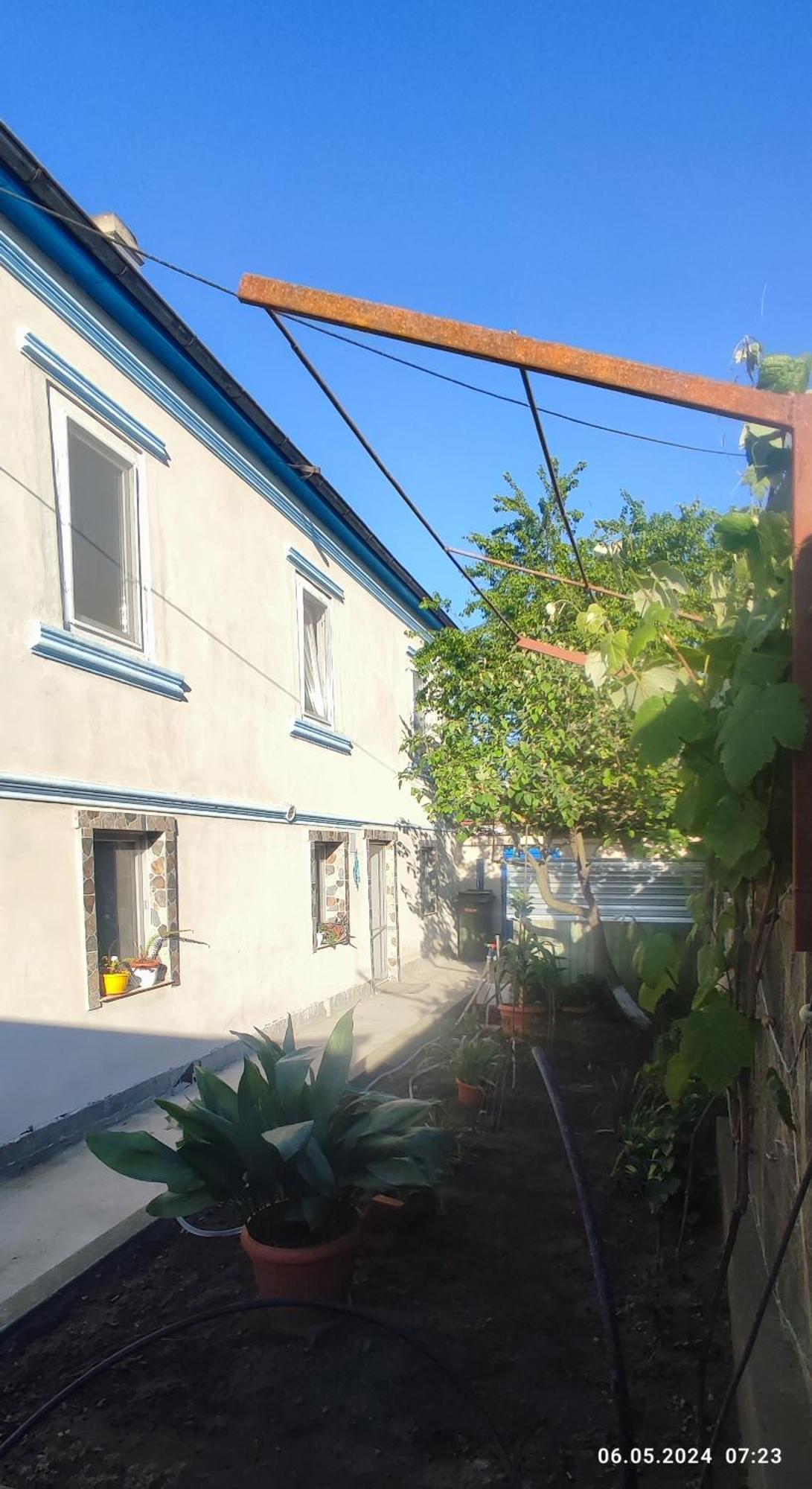 Stuffstock Hostel Сулина Екстериор снимка
